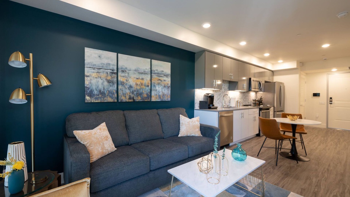 Walnut Creek Apartment | Luxe Kitchen & Bath gigabit WiFi Walker's Paradise W/D in unit King Bed