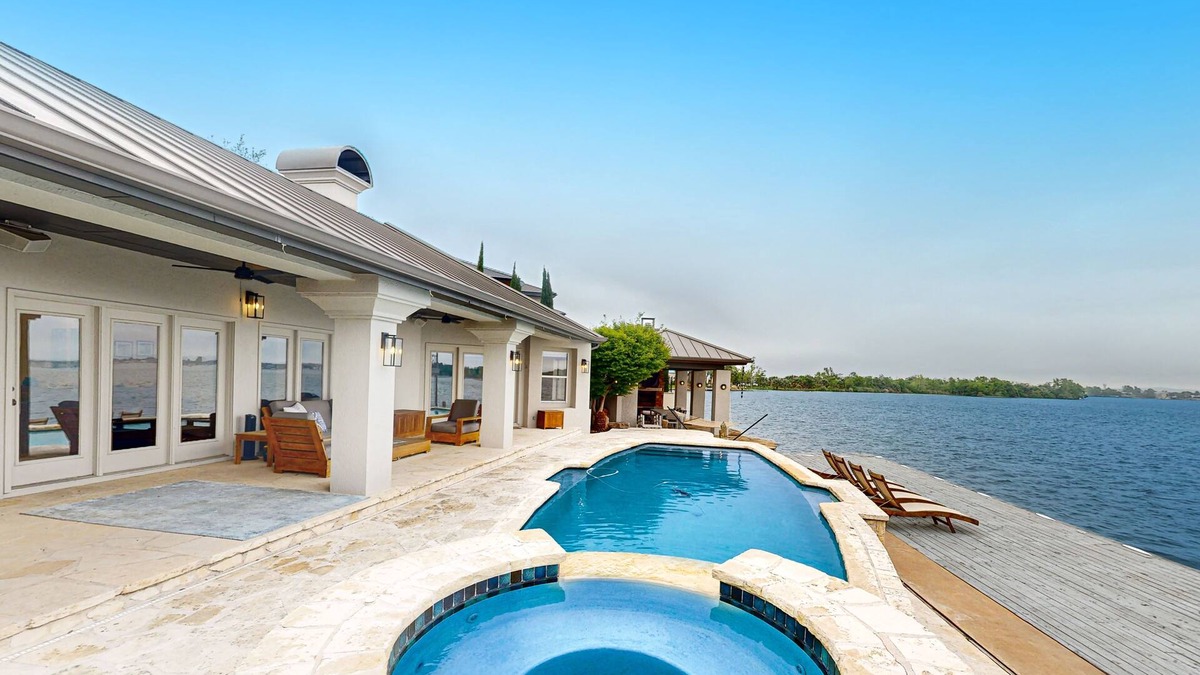 Horseshoe Bay West House | Luxe lakefront retreat with private pool, spa, lakeside terrace, gourmet kitchen