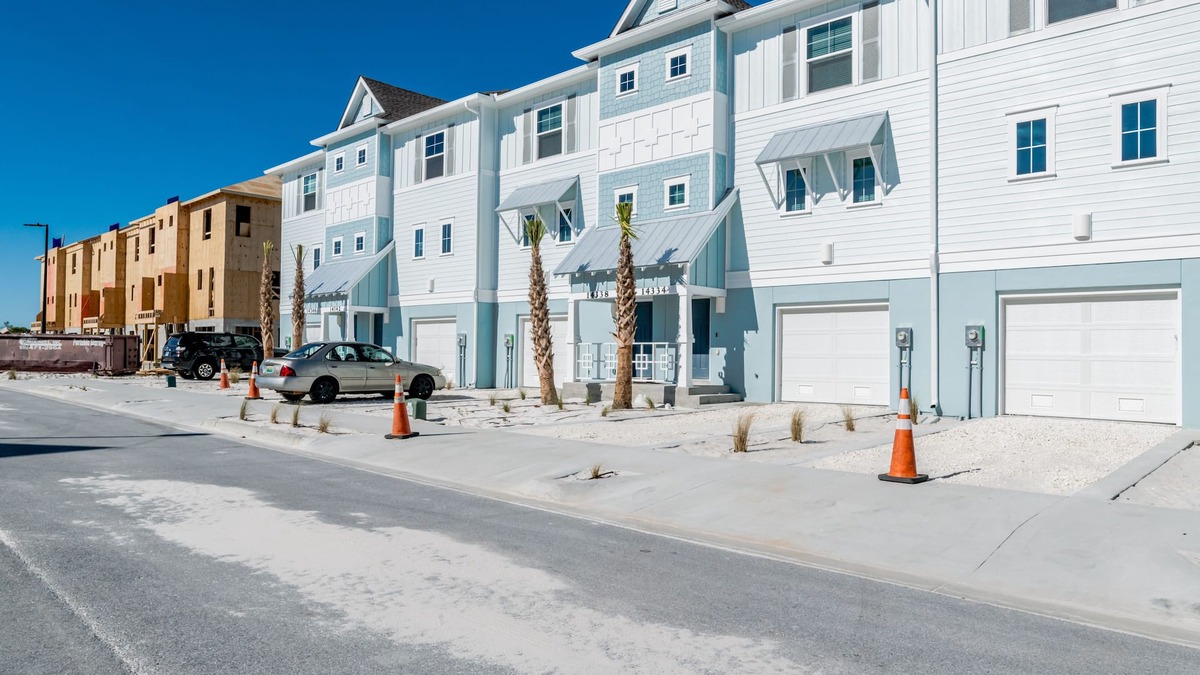 Ono Island Condo | Luxe Living Awaits: Beautiful Townhome Epitomizes The Lost Key Lifestyle!
