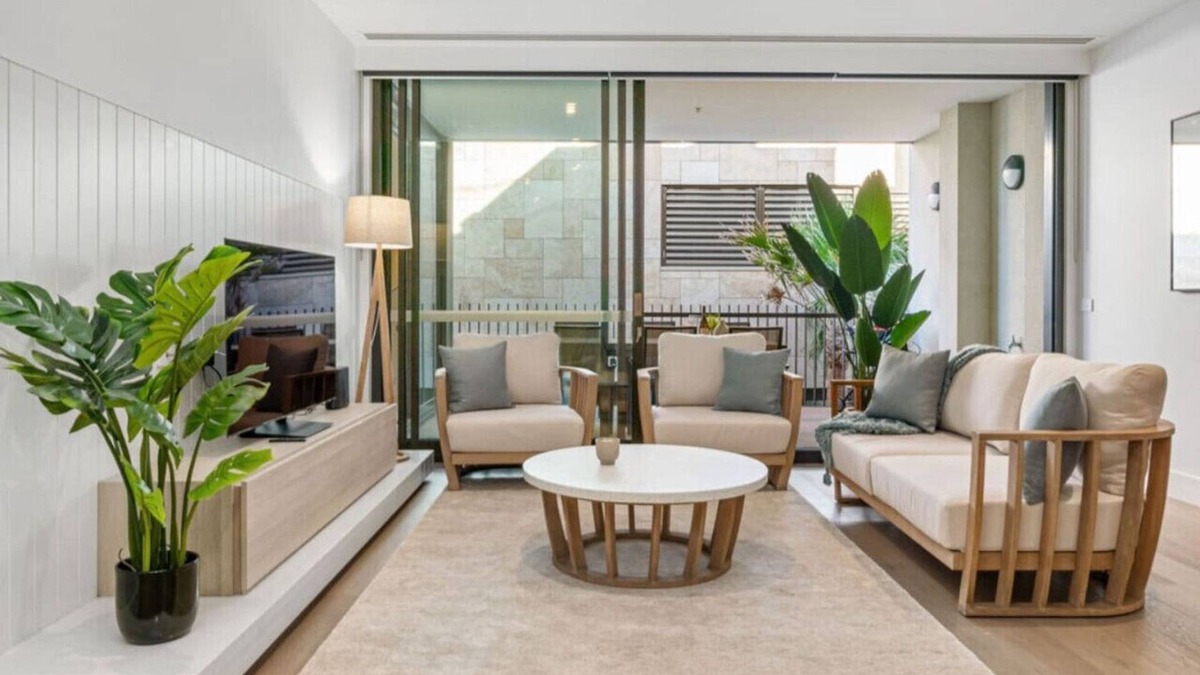 Mornington Apartment | LUXE | Location, Style, Space in the heart of town