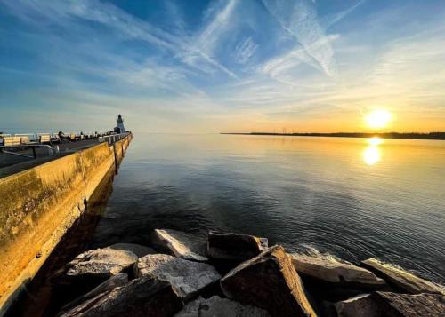 Port Dover Apartment | Luxe Lodges on Lake Erie
