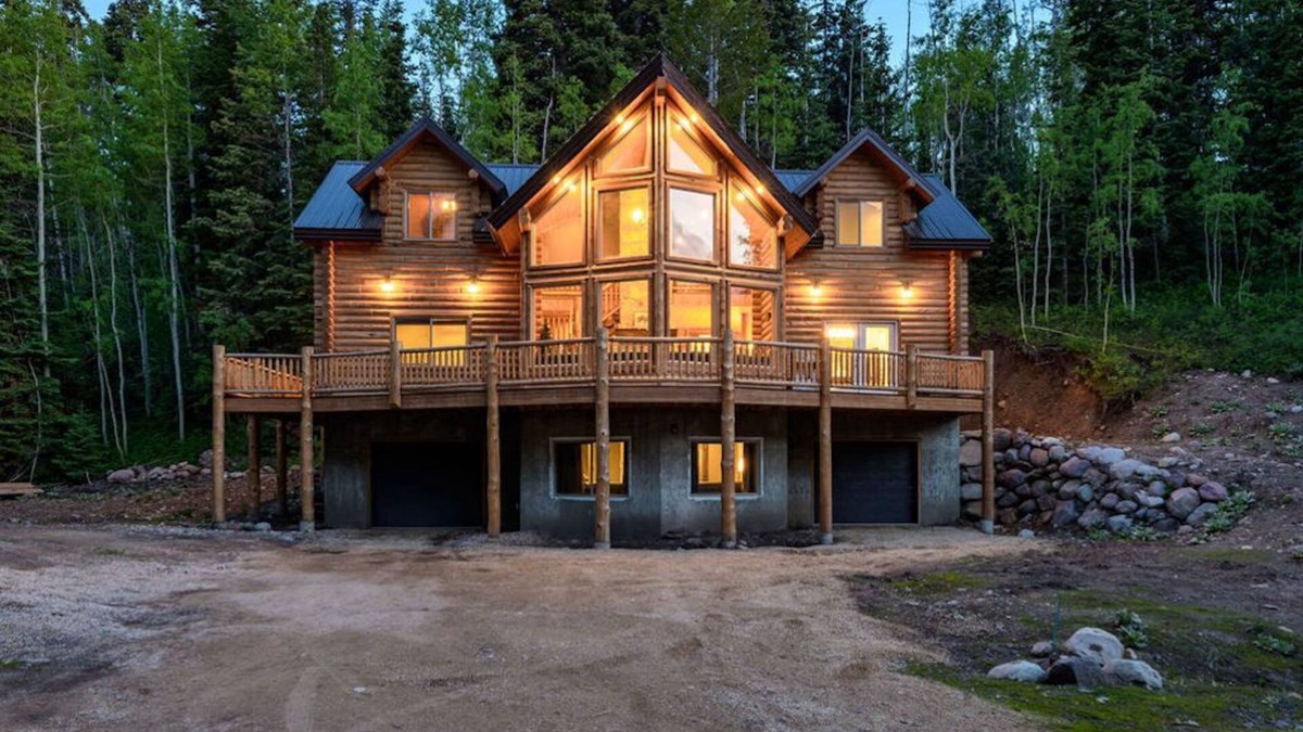 Timber Lakes Cabin | Luxe Mountain Cabin Escape & Outdoor Adventure | 27 mi to Park City Sundance