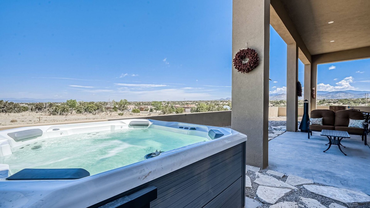Eldorado at Santa Fe House | Luxe, mountain-view home in El Dorado with private hot tub, EV charger & dogs OK