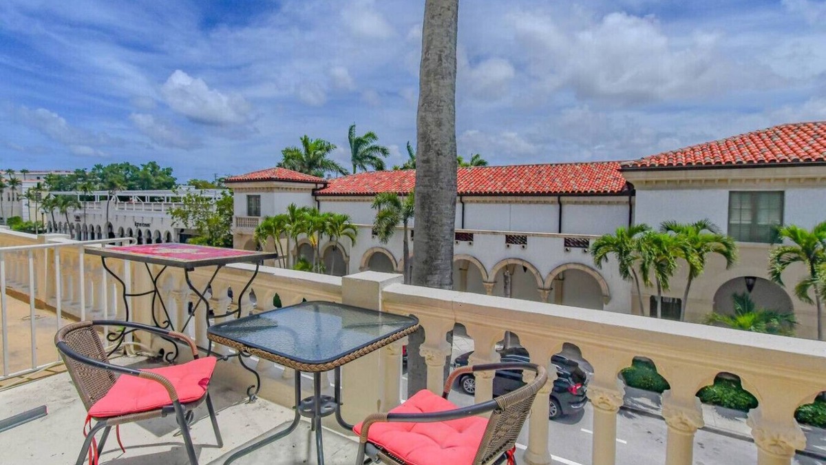 Palm Beach - West Palm Beach Apartment | Luxe Retreat w/Private Terrace