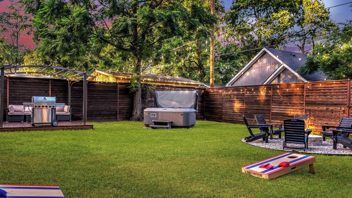 Oak Cliff House | Luxe Retreat with Hot Tub, Home Theater & Game Room