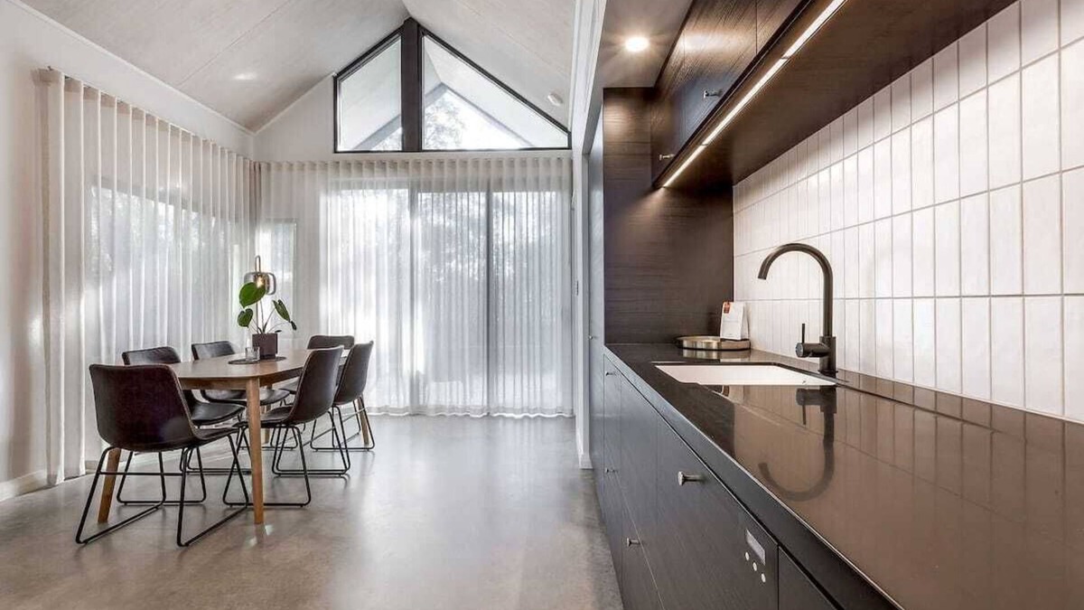 Dunsborough House | Luxe Studio · Central Dunsborough | Caesia by Melo