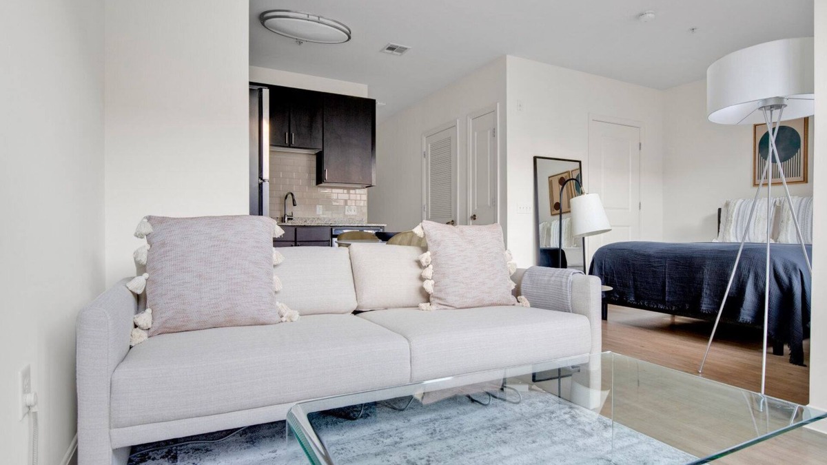 Assembly Square Apartment | Luxe studio w/W/D, Gym, Rooftop. Steps from T stop by Blueground