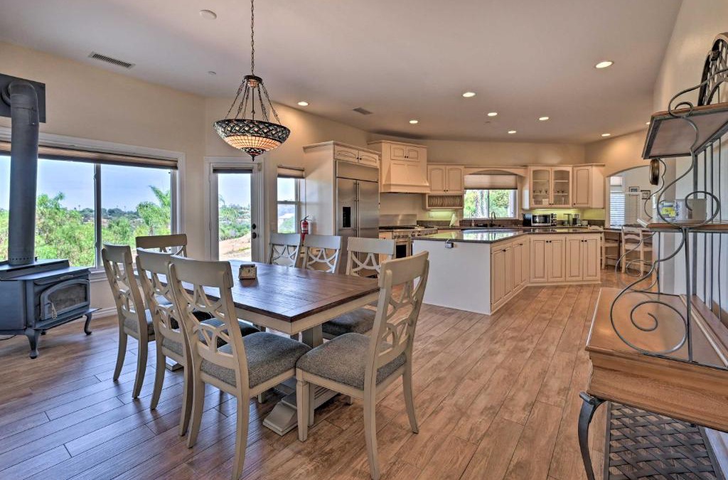 Vista House | Luxe Vista Getaway with Private Pool and Hot Tub!