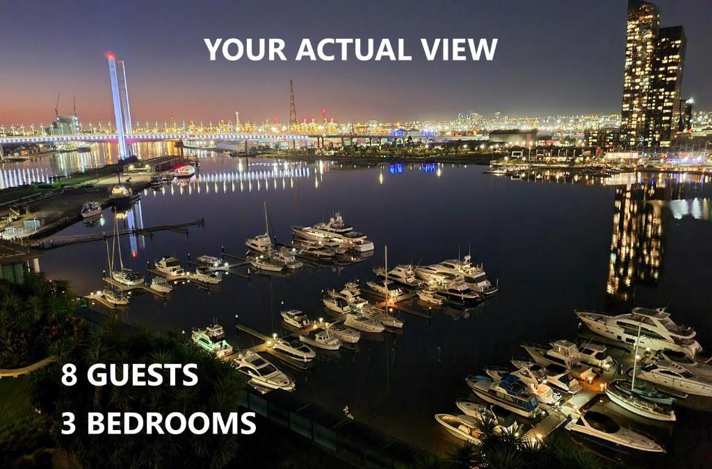 Docklands Apartment | Luxe Waterfront Melbourne