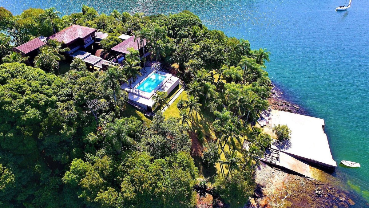 Centro Villa | LuxoBrasil #AR08 Exclusive Japan Island Angra dos Reis Vacation Rental