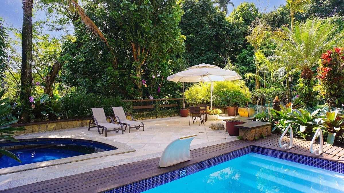 Itanhanga House | LUXOBRASIL #RJ706 House 04 Suites Itanhangá House Seasonal Rent