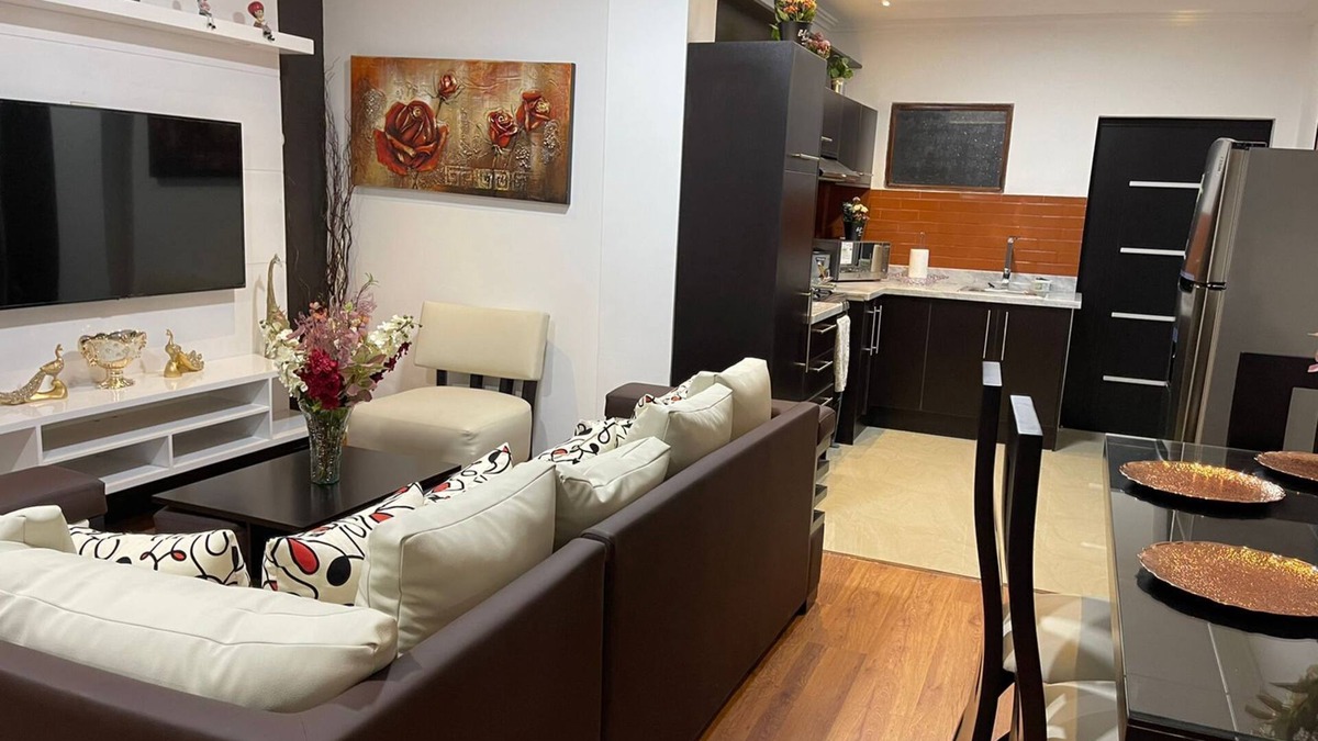 San Blas Apartment | LUXOR CUENCA APARTMENT (Mins to Historic District)