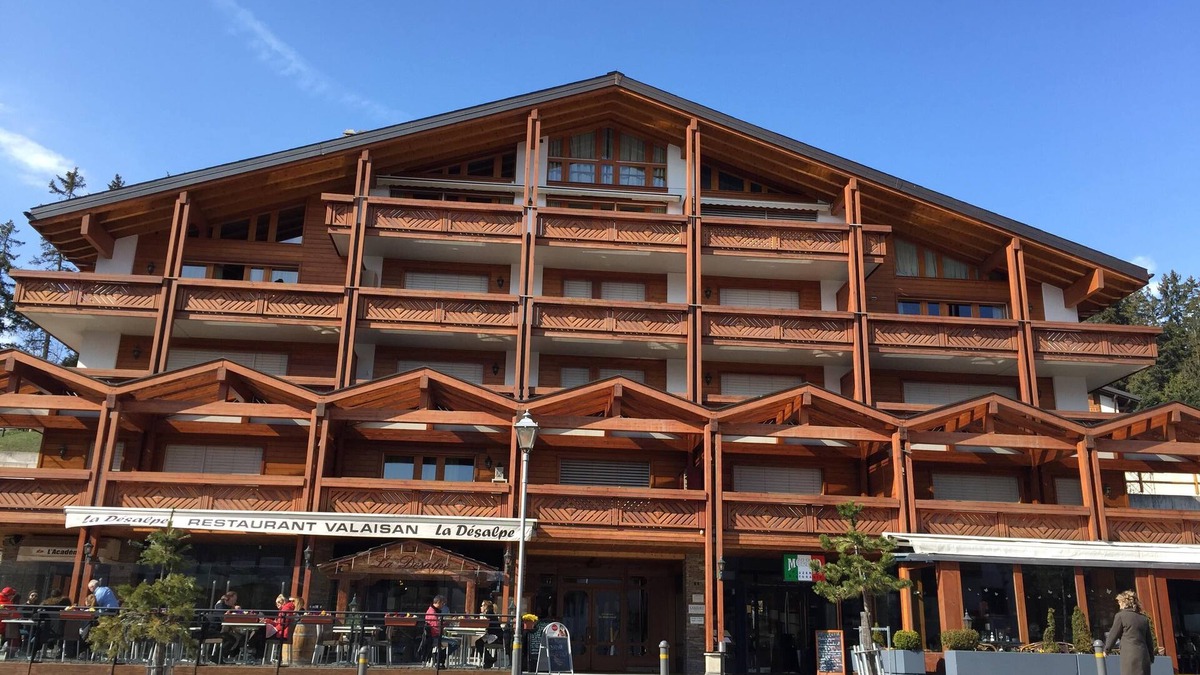 Noes Apartment | Luxueux appartement center Crans Montana
