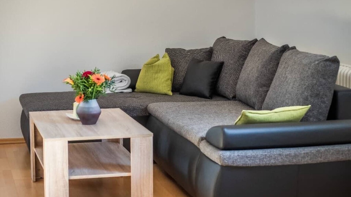 Breitenberg Apartment | Luxuriöse Ferienwohnung mit Badewanne und Balkon