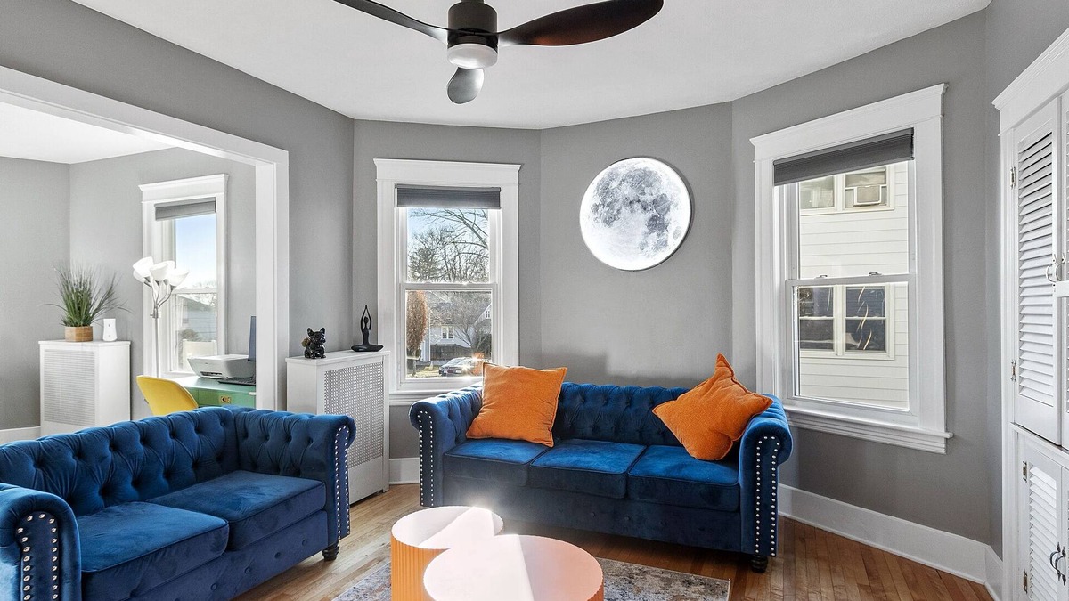 Worcester Apartment | Luxurious 2 BD next to UMass sleep up to 8 with Gym