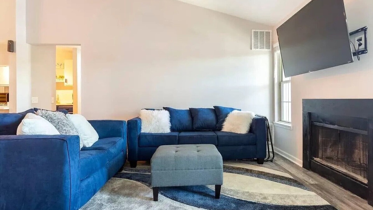 Newark Condo | Luxurious 2-Bed, 2-Bath fully furnished Condo – Perfect in Newark, Delaware