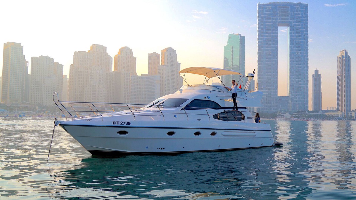 Dubai Boat Rental | Luxurious 2-bedroom on a 50FT Yacht with WiFi, AC in welcoming Dubai