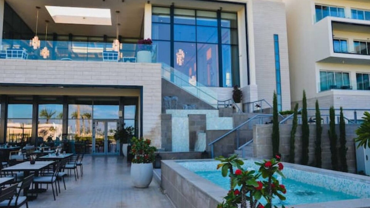 Ad-Dab'ah Apartment | Luxurious 2-BR Sea view Address Beach Marassi