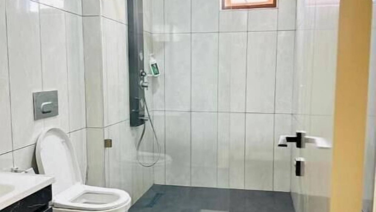 Bamburi Apartment | Luxurious 2 BR with Ocean view