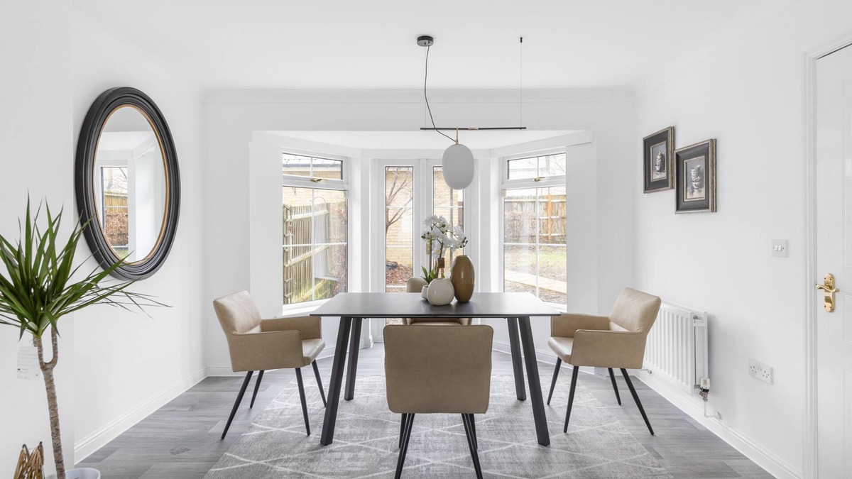 Braintree House | Luxurious 3 Bed House with Free Parking