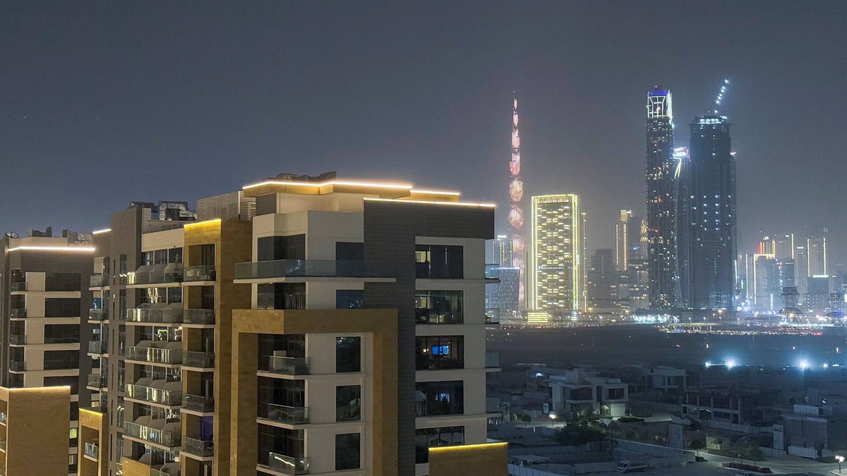 Al Quoz Apartment | Luxurious 3-Bedroom in the Heart of Dubai – 10 Min to Downtown & Burj Khalifa!