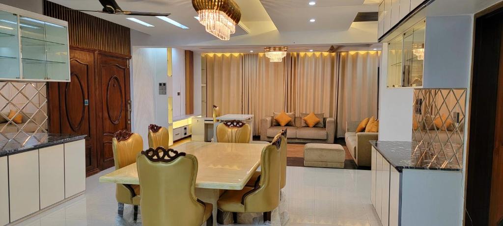Uttara Apartment | Luxurious 3-bhk highly secured & close to airport