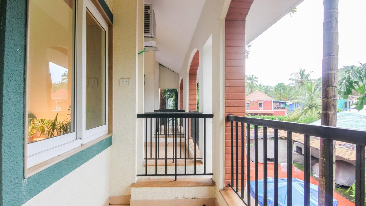 Saunta Vaddo House | Luxurious 3BHK Villa 4ac 3washroom with pool