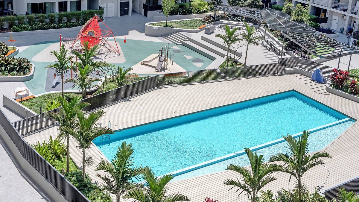 Lidcombe Apartment | Luxurious 4-Bedroom Apartmentnn