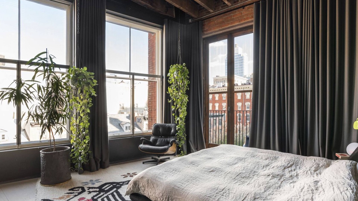 Tribeca Apartment | Luxurious 4 bedroom Designer-Loft in the heart of Tribeca with gorgeous garden