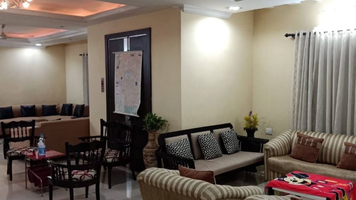 Begumpet Apartment | Luxurious 4 Bedroom Entire Apartment