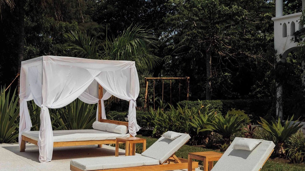 Mbweni Villa | Luxurious 5-bedroom villa with private swimming pool in marvelous Zanzibar