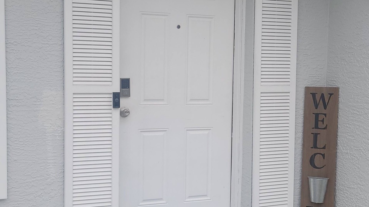 Sabal Harbour House | Luxurious 5 star townhouse.