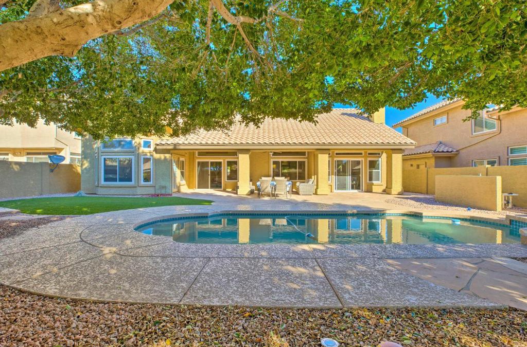 Foothills House | Luxurious Ahwatukee Foothills Villa Pets Welcome!