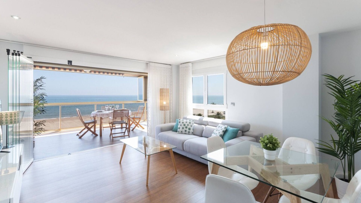 Grau i Platja Apartment | Luxurious and Beautiful three Bedroom Beachfront Property