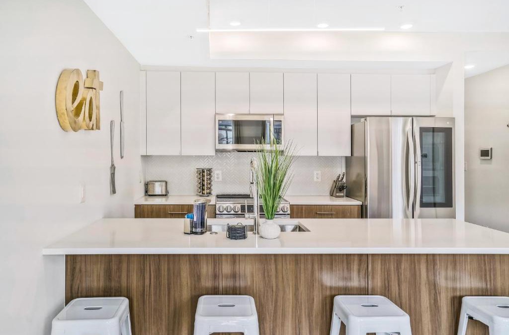 Petworth Apartment | Luxurious and stylish 2 bedroom 2 bathroom suite