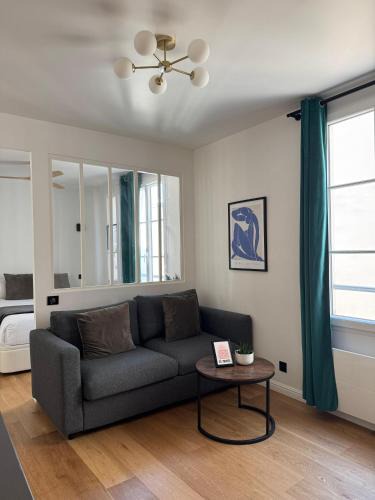 Val-de-Grace Apartment | Luxurious apartment - center of Paris