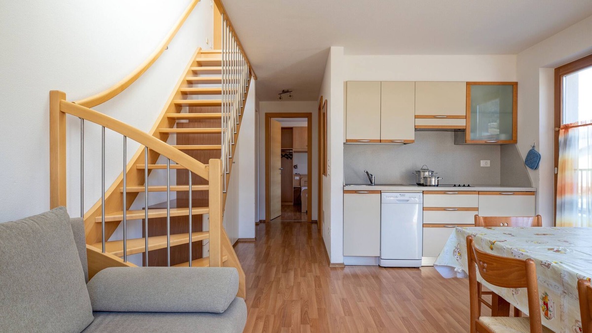 Valdaora di Mezzo Apartment | Luxurious Apartment "Durnbrunn 4" with Terrace, Mountain View & Wi-Fi