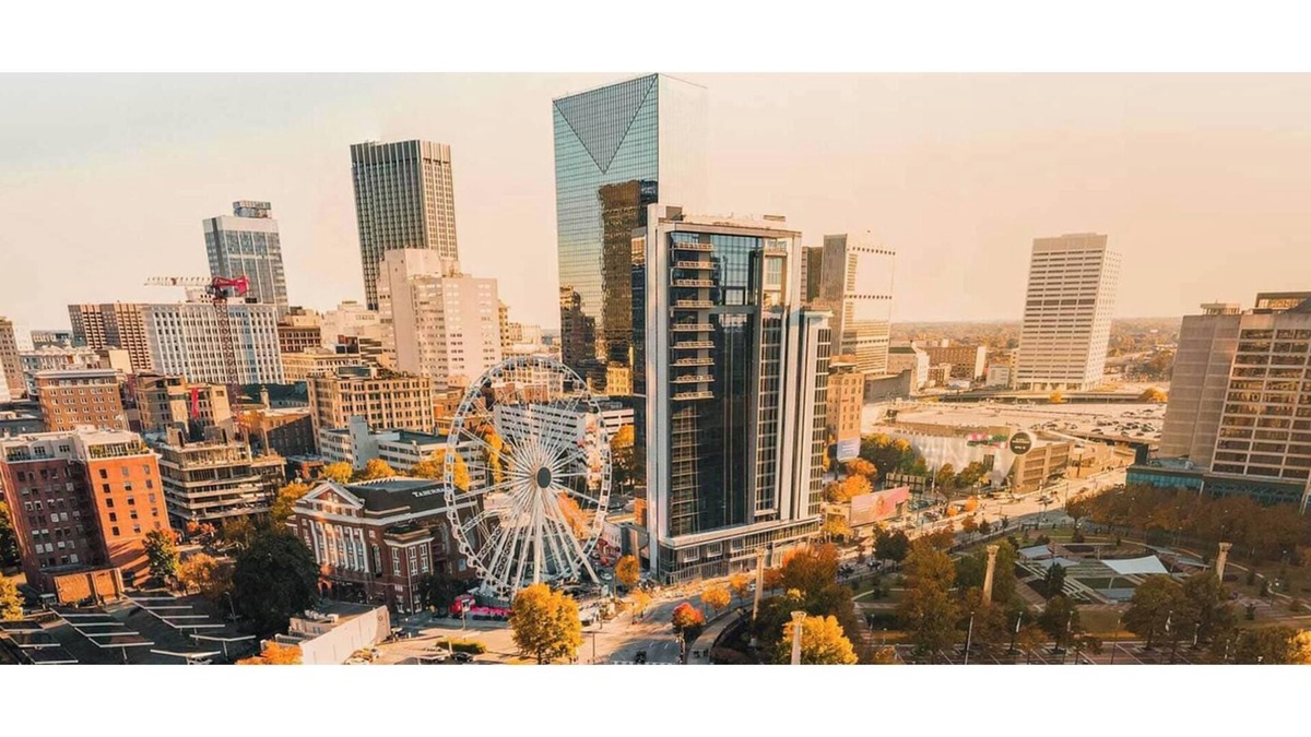 Luckie-Marietta District Condo | Luxurious Atlanta 1 Bedroom Condo with Kitchen, Sleeps 4
