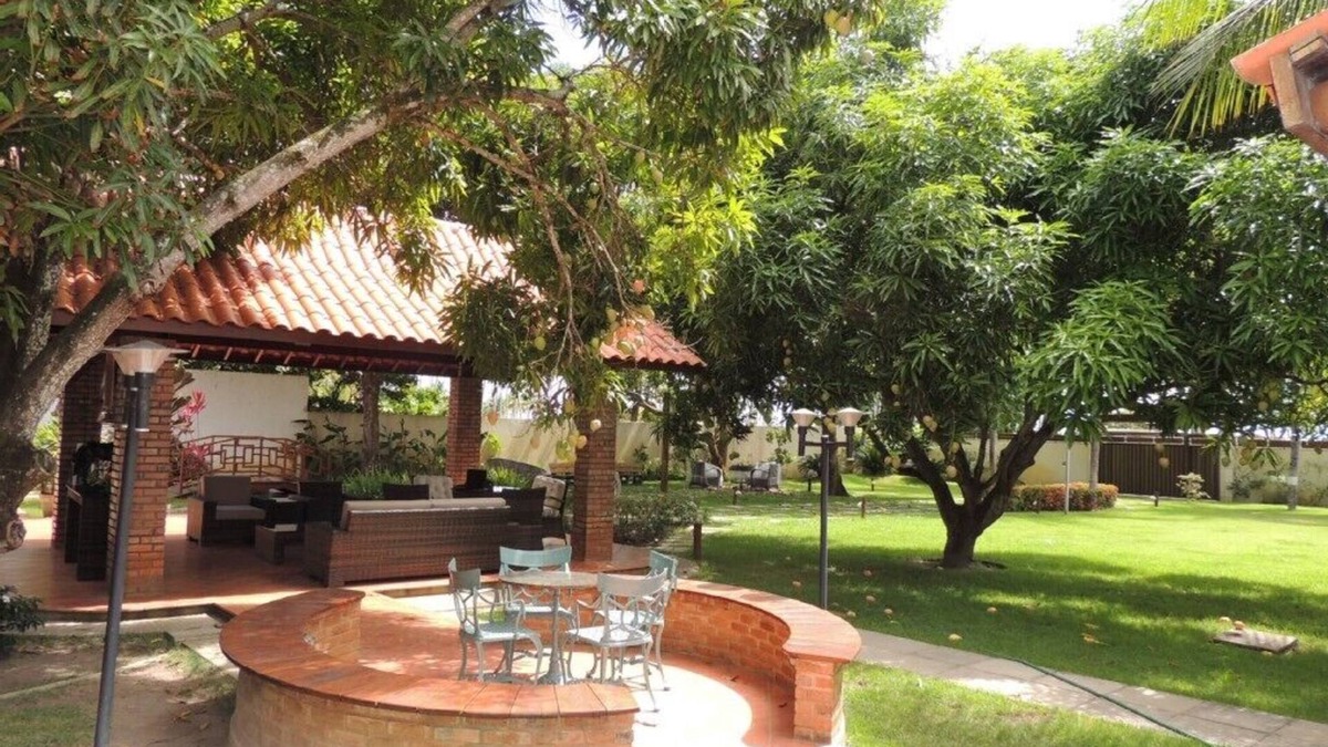 Gamela House | Luxurious Beach House with Pool and Full Leisure Area