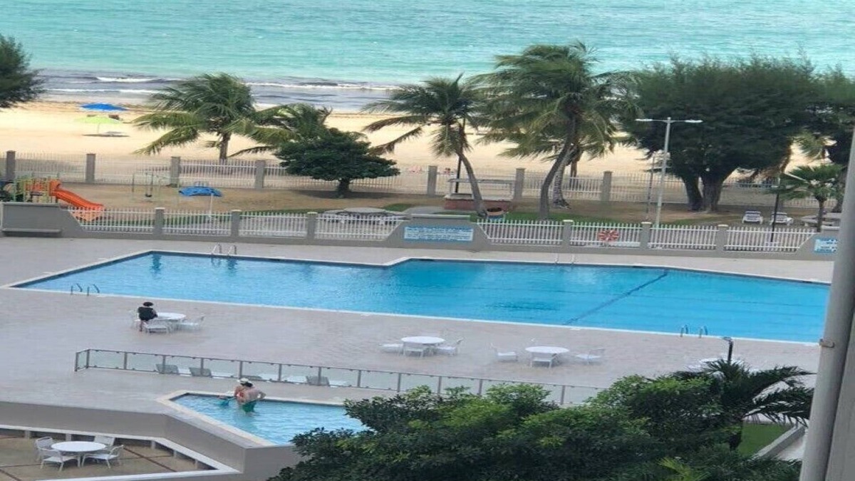 Isla Verde Apartment | Luxurious Beachfront Paradise