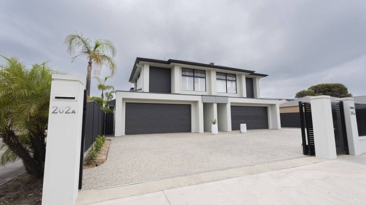 Grange House | Luxurious Brand New Home