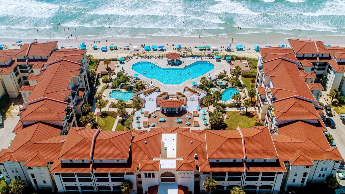 North Topsail Beach Condo | Luxurious Condo, Massage Chair, Arcade Games, Beautiful Pools, Hot Tubs, King bd