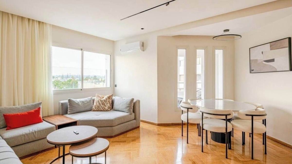 RACINE EXTENSION Apartment | Luxurious central apartment not overlooked
