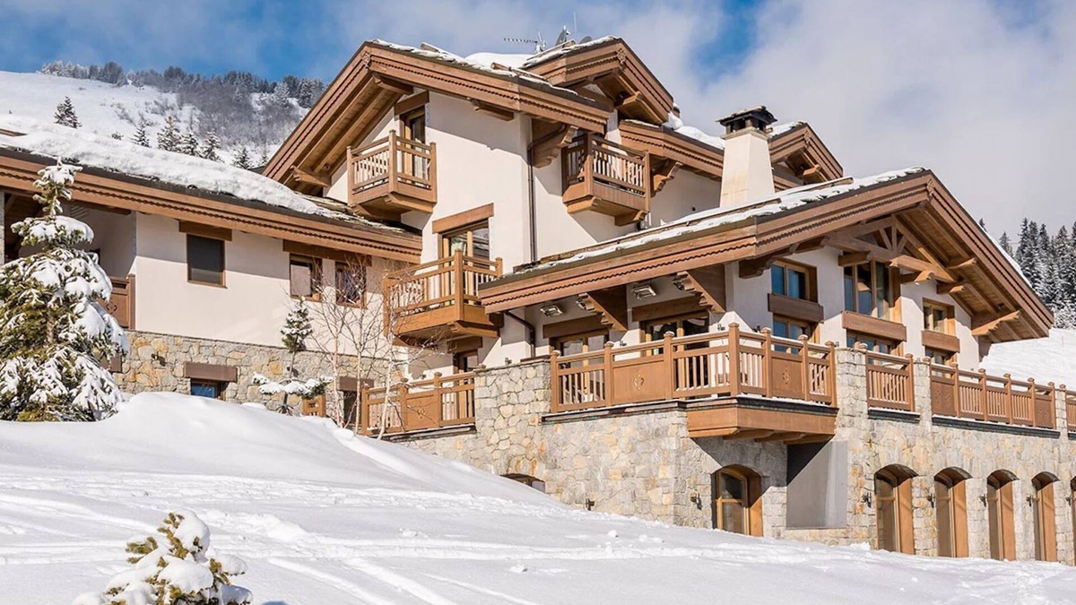 Courchevel Ski Chalet | Luxurious Chalet on the Ski Slope of Courchevel