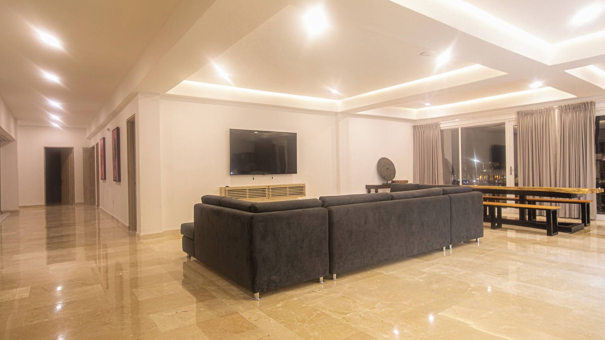 Cartagena District House | Luxurious Escape in Cartagena Old City: Amazing Views of the Iconic Clock Tower
