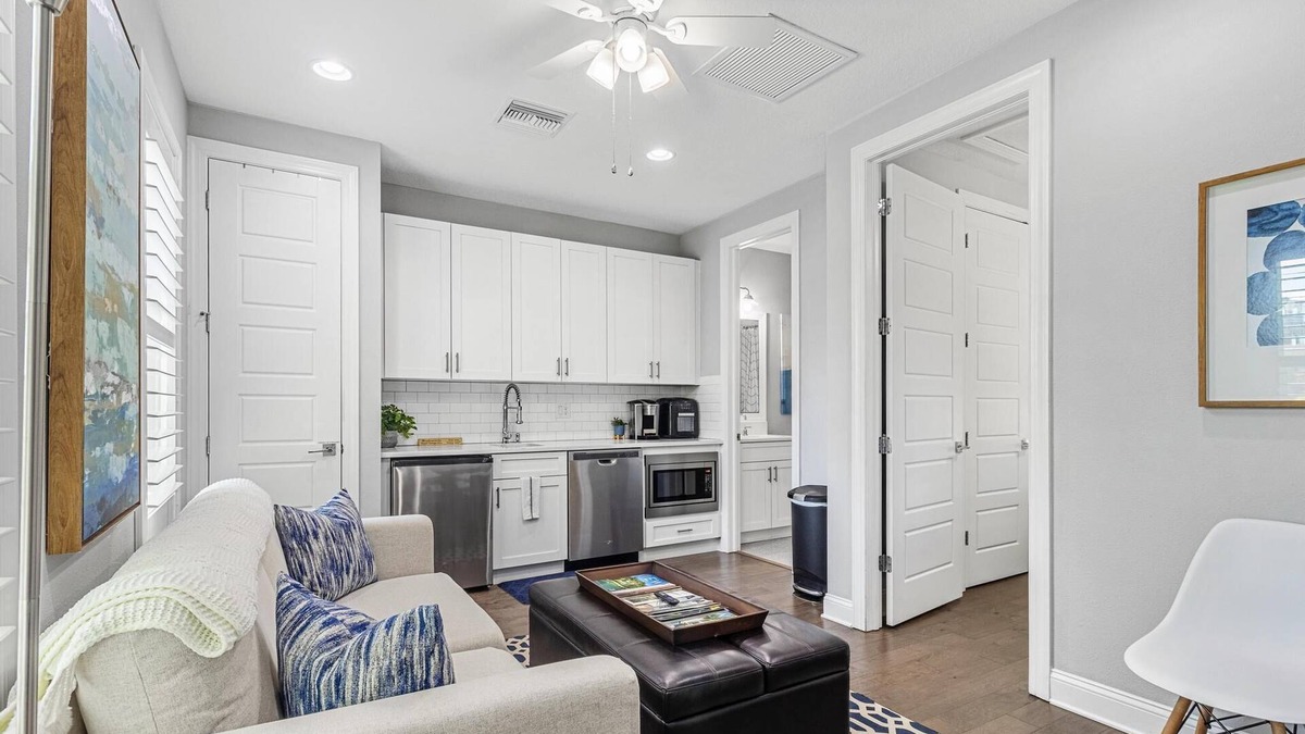 SoHo Apartment | Luxurious Condo Near Bayshore Blvd/Free Parking/WIFI