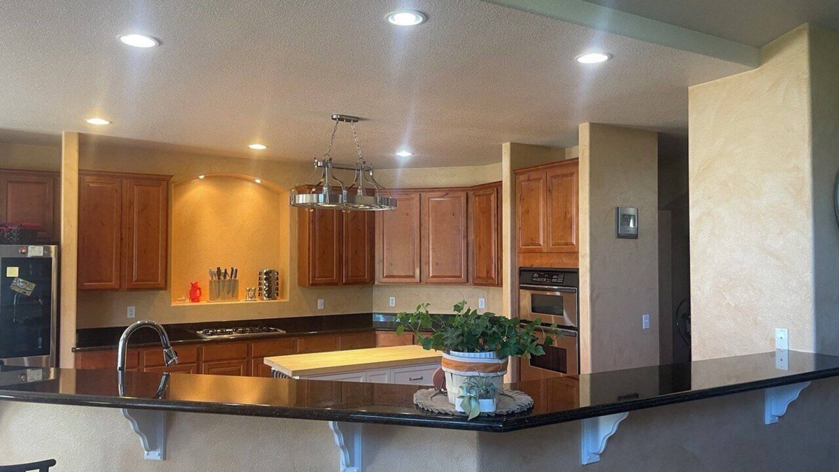 Colorado Springs House | Luxurious Gold Mesa Family Retreat with Gameroom & Theater, Sleeps 10 Guests