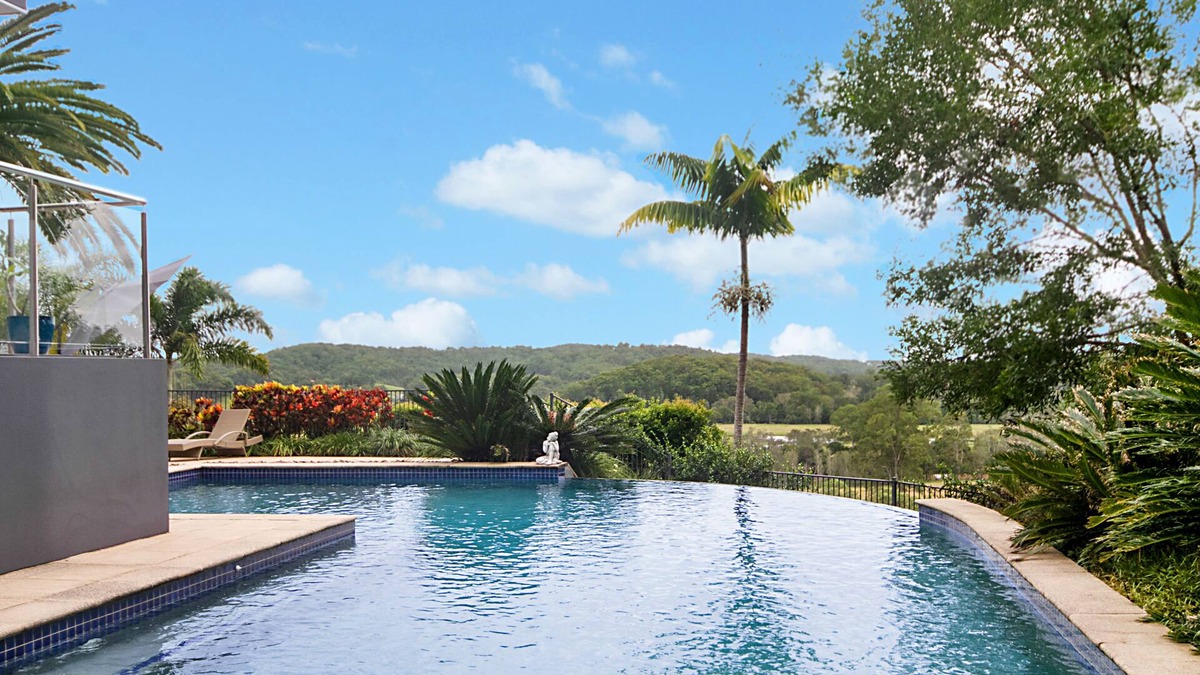 Cobaki Apartment | Luxurious Hinterland Retreat-15 Mins From Coolangatta!