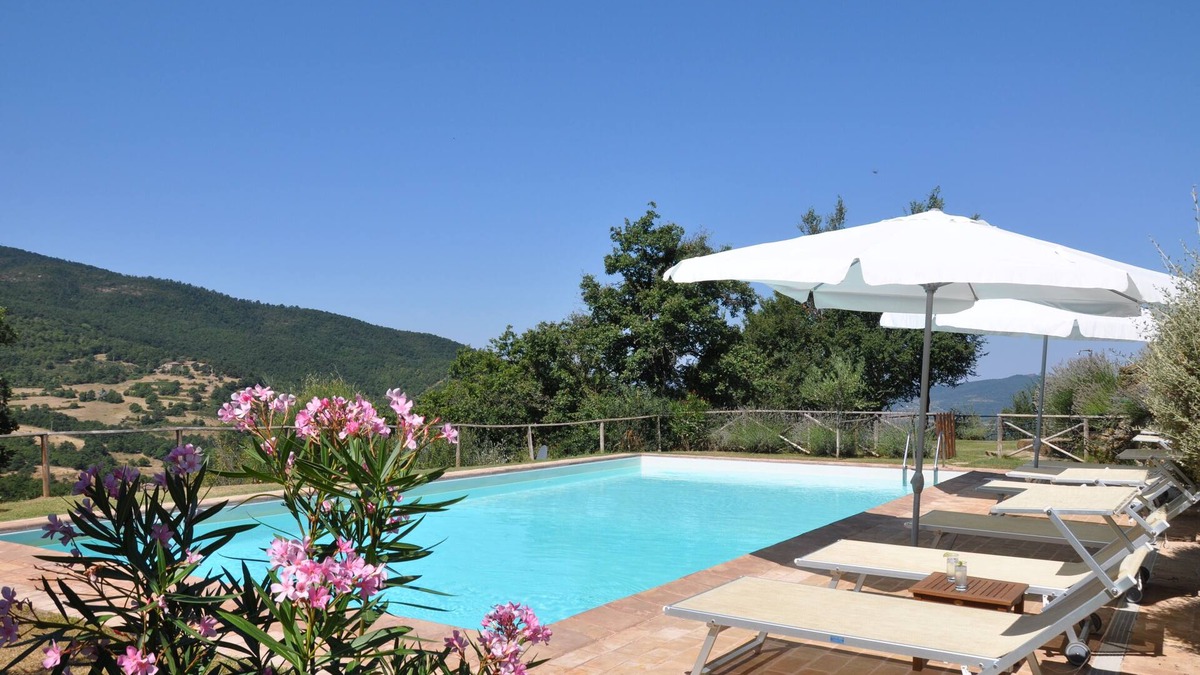 Piegaro Villa | Luxurious holiday villa with private pool in Umbria, Italy