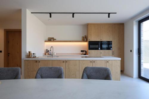 Oud-Turnhout House | luxurious home
